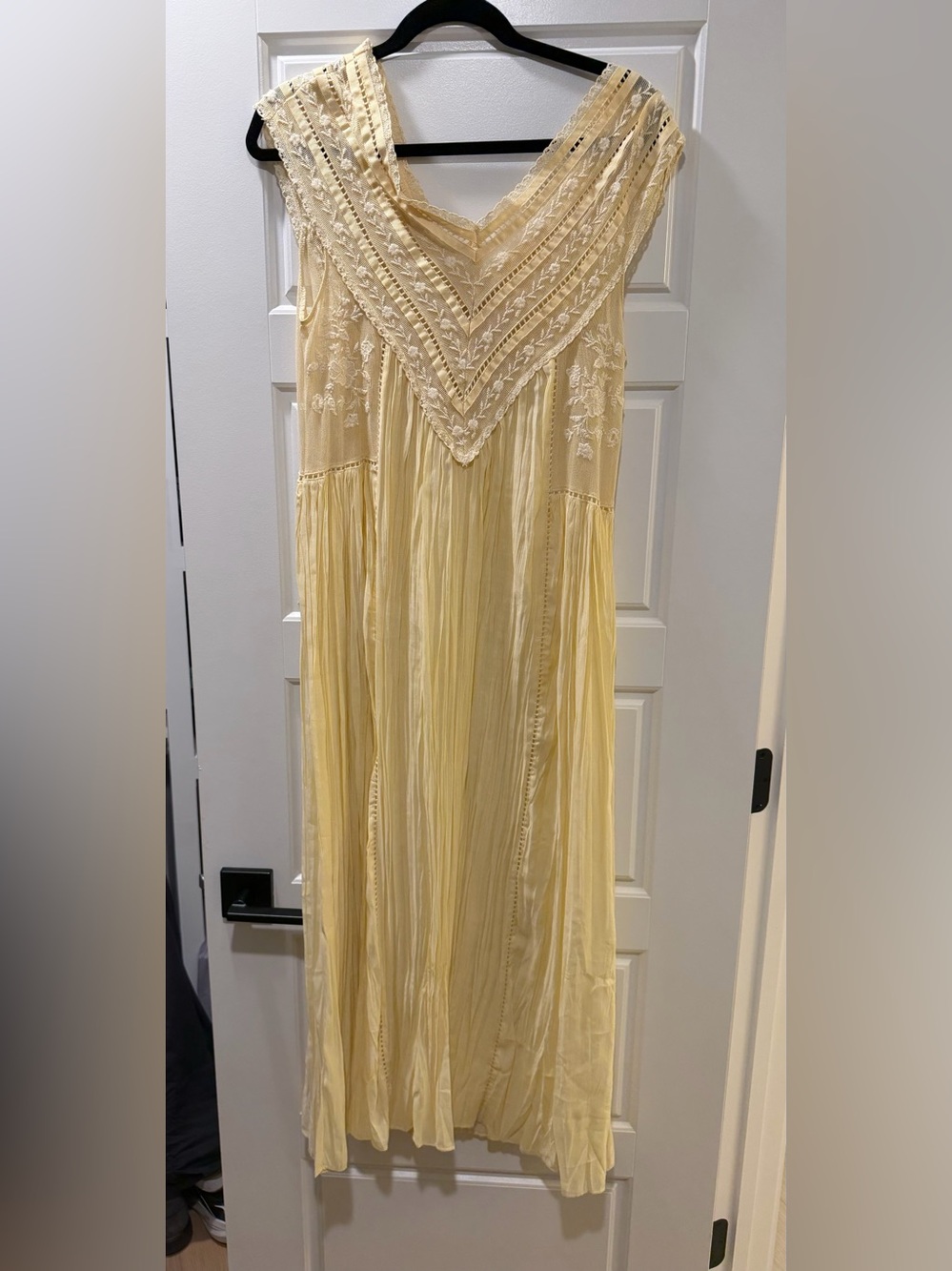 Zara Pale Yellow Lace-Trim Midi Dress